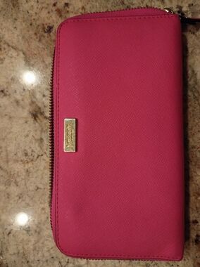 Kate Spade Hot Pink Saffiano Wallet W Gold Hardware EUC